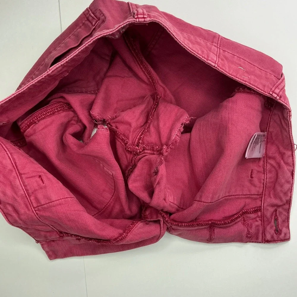 American Eagle Pink Shorts Womens Size 8 Button Fly Raw Hem Patch Pocket 5098